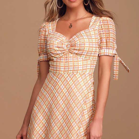 Lulu's Afternoon Sunshine Ivory Plaid-Small - NWT - Picture 2 of 5